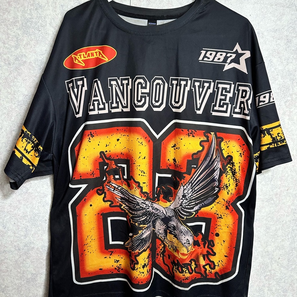 Vintage 1987 ROMWE Vancouver Atlanta Jersey Shirt Men S Black Graphic Print Tee